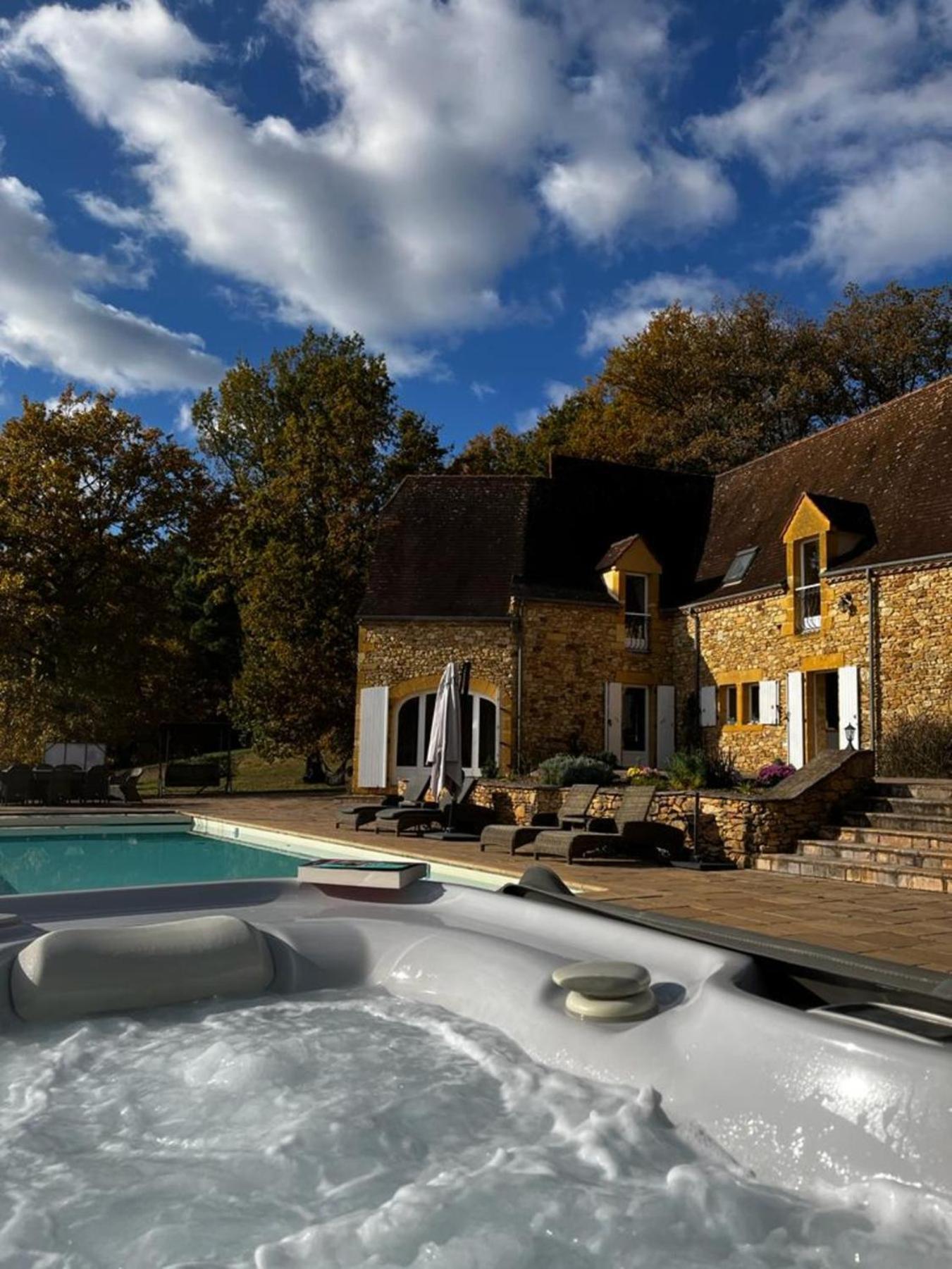 Luxury Chateau W. Pool & Hot Tub In Dordogne Beynac-et-Cazenac Kültér fotó